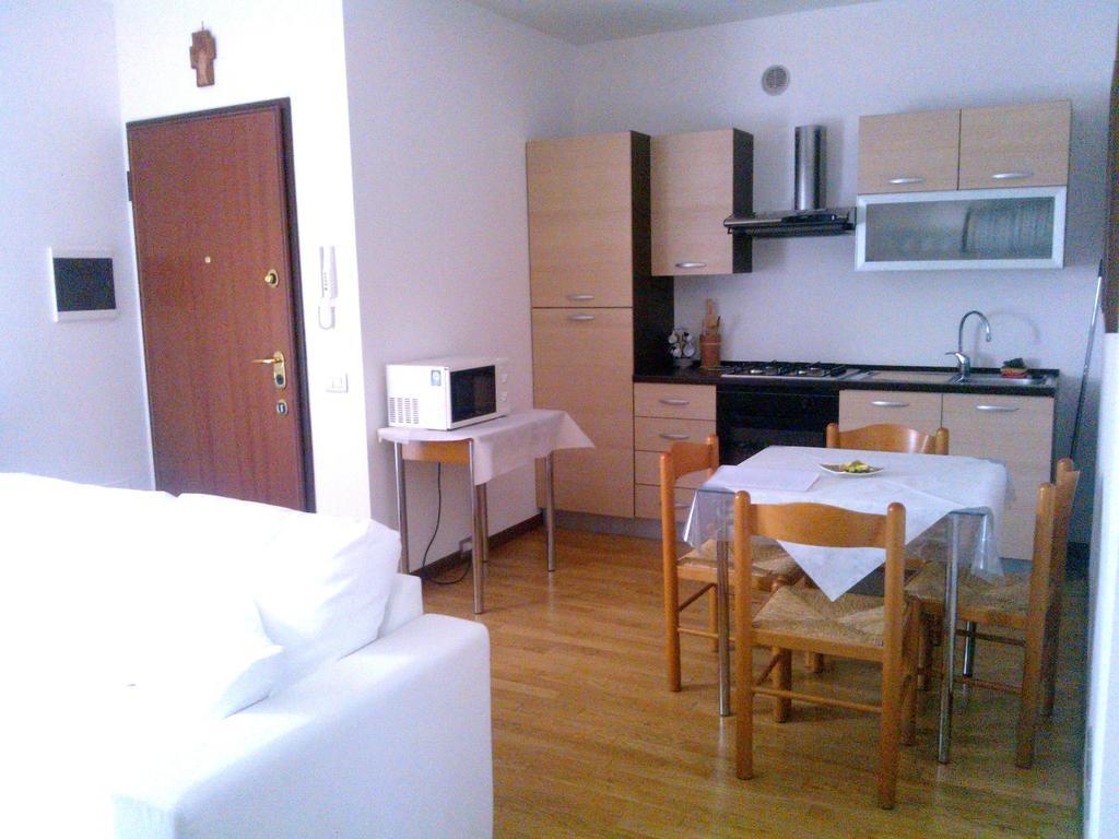 Castelgabbiano Apartment Castel Gabbiano Room photo